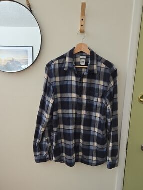 Gap Plaid Shirt Size L in Navy & White